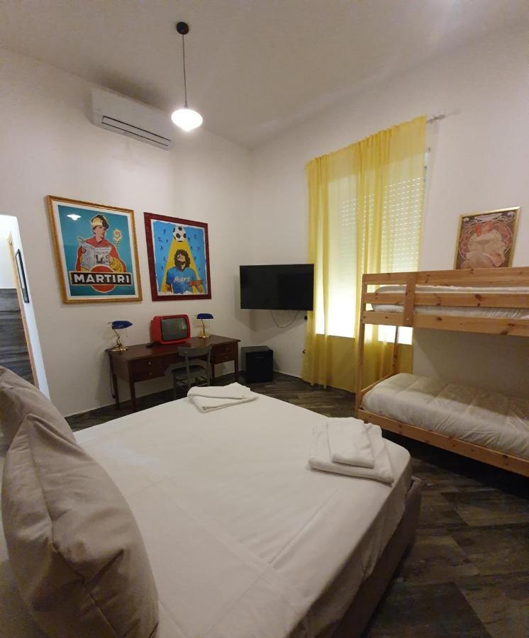 Palazzo San Vincenzo Bed & Breakfast Naples Exterior photo
